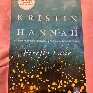 Kristin Hannah "Firefly Lane" Paperback Novel - Teal & Gold Cover